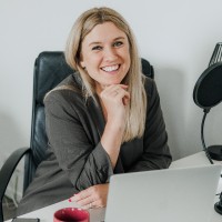 Megan Van Hoeck