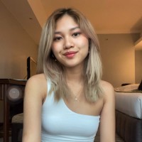 Louise Navarro