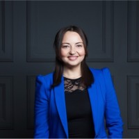 Julia Dippel