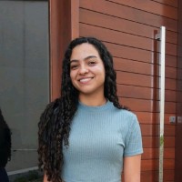 Andrezza Cruz