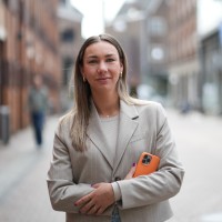 Nena Hofmans