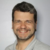Gabriel E Gonzalez