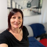 Lorna Holland