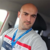 Carlos Raya Terrón