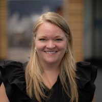 Lori English