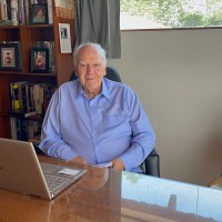 Larry Fuqua