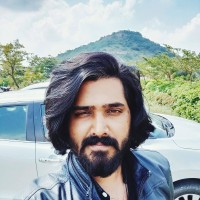 Akshay Kakade