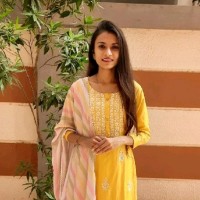 Himanshi Devani