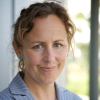 Julia Elliott