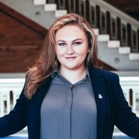 Isabela Schoenke