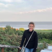 Suzanne van der Lee