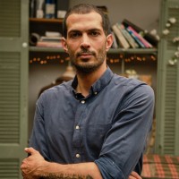 Dr Manos Chatzakis
