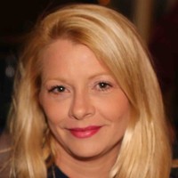 Sandie D.