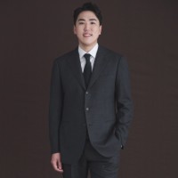 Chris Changhun Lee