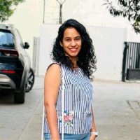 Snehee T.