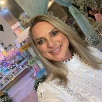 Elaine Garavelo