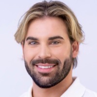 Adam Cola