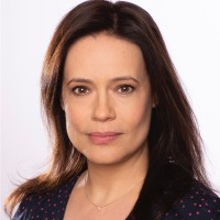 Elizabeth Jasicki