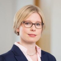 Dr. Christine Bader