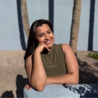 Seleni Dejesus-Ponce, Mba