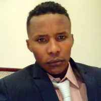 Carlos  Mario Paredes Ferrin