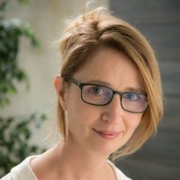 Dr Renée Armstrong