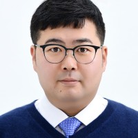 Chulwan Chris Park