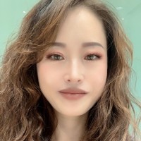Sylvia Du