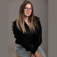 Julie Rezza