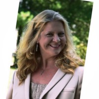 Donna Straight Collins