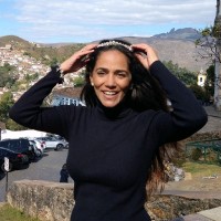 Maristela de Oliveira Lage