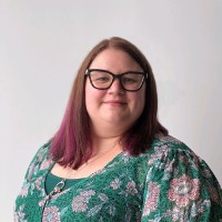 Mary Alexander, Pe