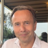 Thorsten Dill