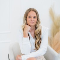 Nicole Sell