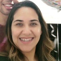 Aline rosa Miranda