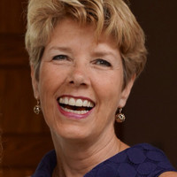 Nancy Bustle