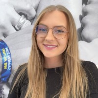 Hannah Van Stratum