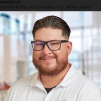 Israel Flores