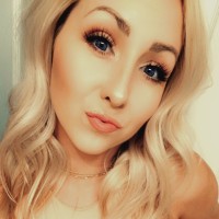 Amanda Lynn