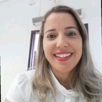 Sirlane Souza