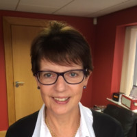 Sandra Duffield