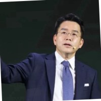 Hewie (HeuiSeok) Kang