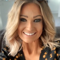 Robyn Arnold