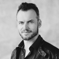 Tom Suykerbuyk
