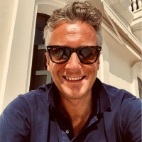 Simon Dines