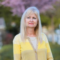 Ruth Darlene