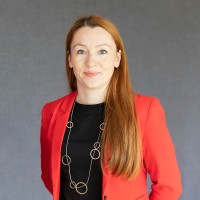 Julia Handler
