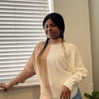 Vivian Okolie