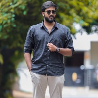 Shreyas AR