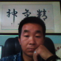 何宏伟